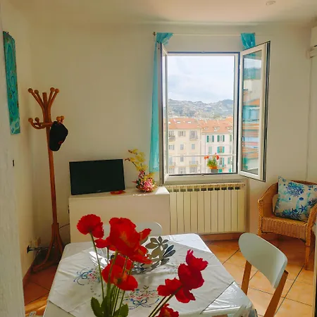 Il Cielo In Stanza Apartamento Sanremo